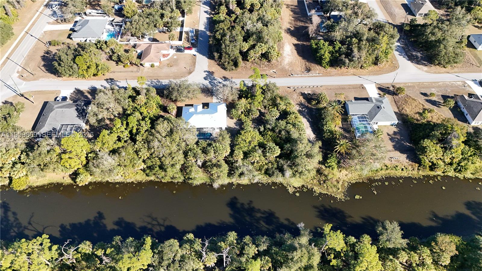 PORT CHARLOTTE - Land