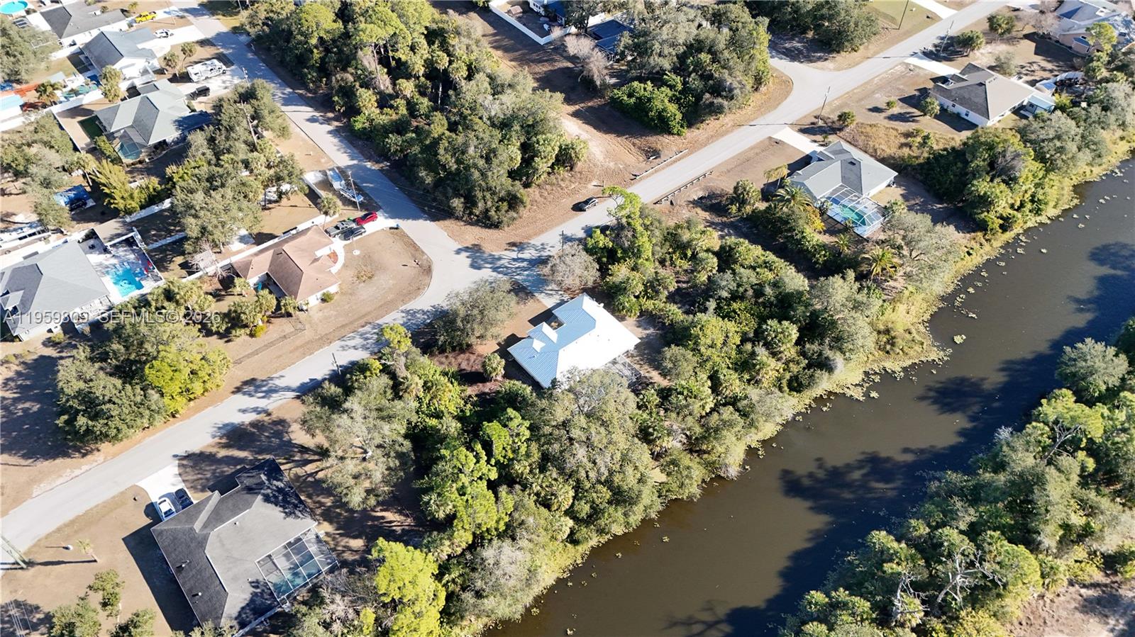 PORT CHARLOTTE - Land