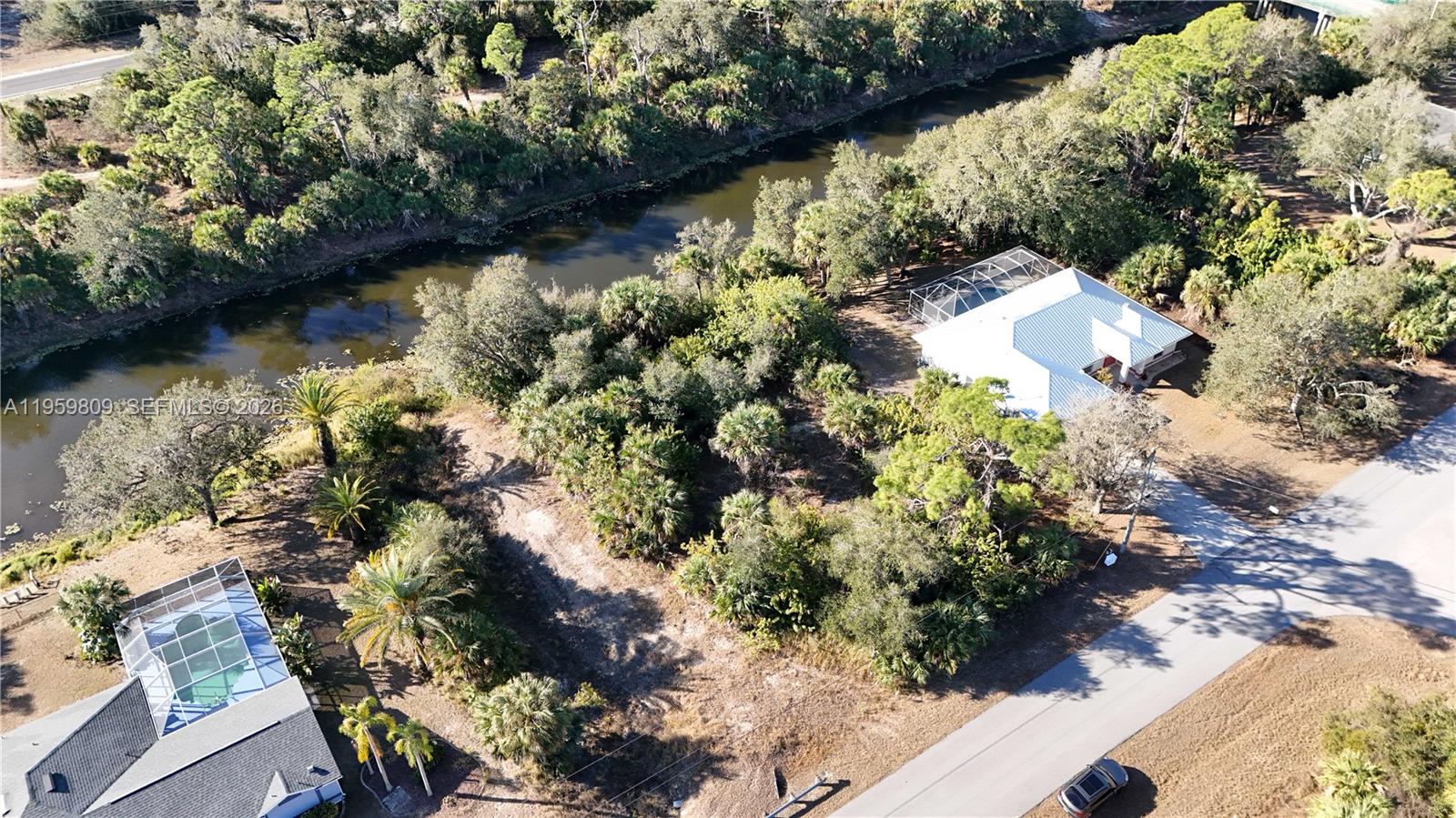 PORT CHARLOTTE - Land