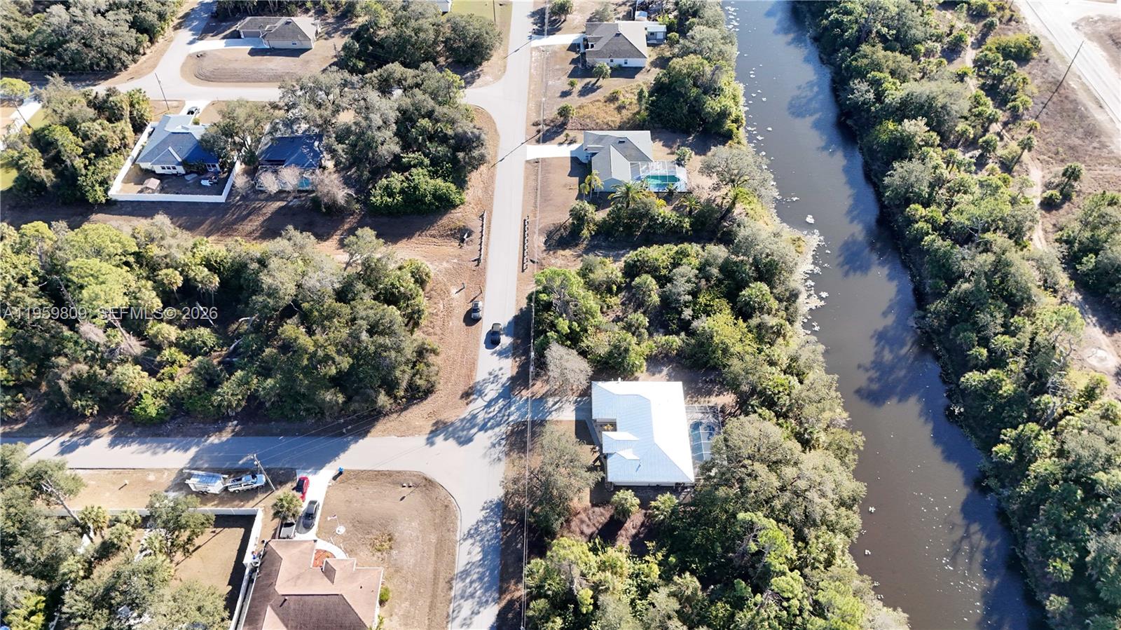 PORT CHARLOTTE - Land