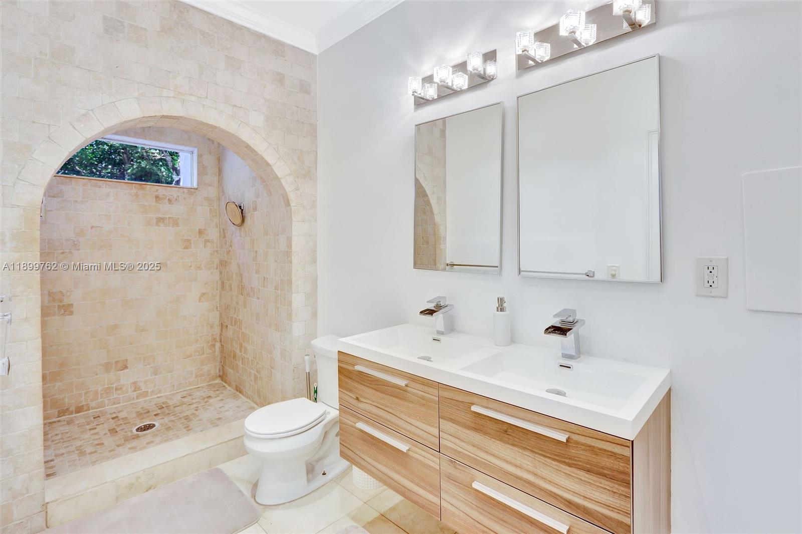 CORAL GABLES SEC B - Residential