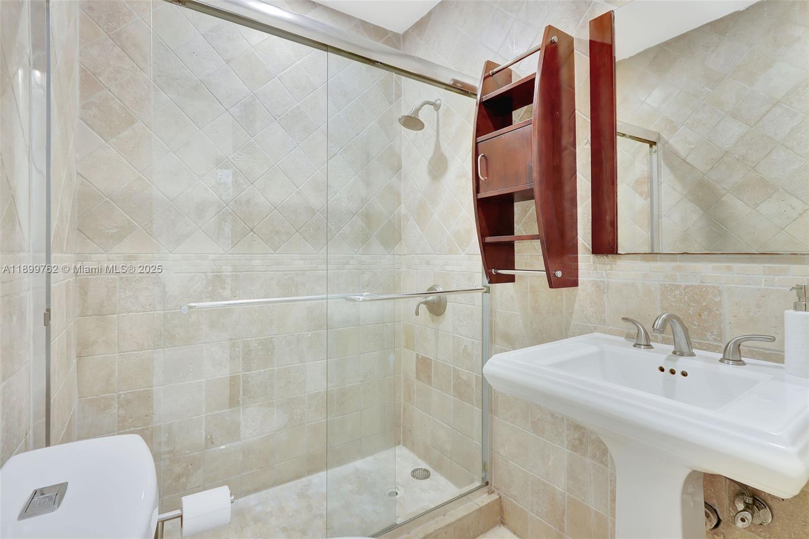 CORAL GABLES SEC B - Residential