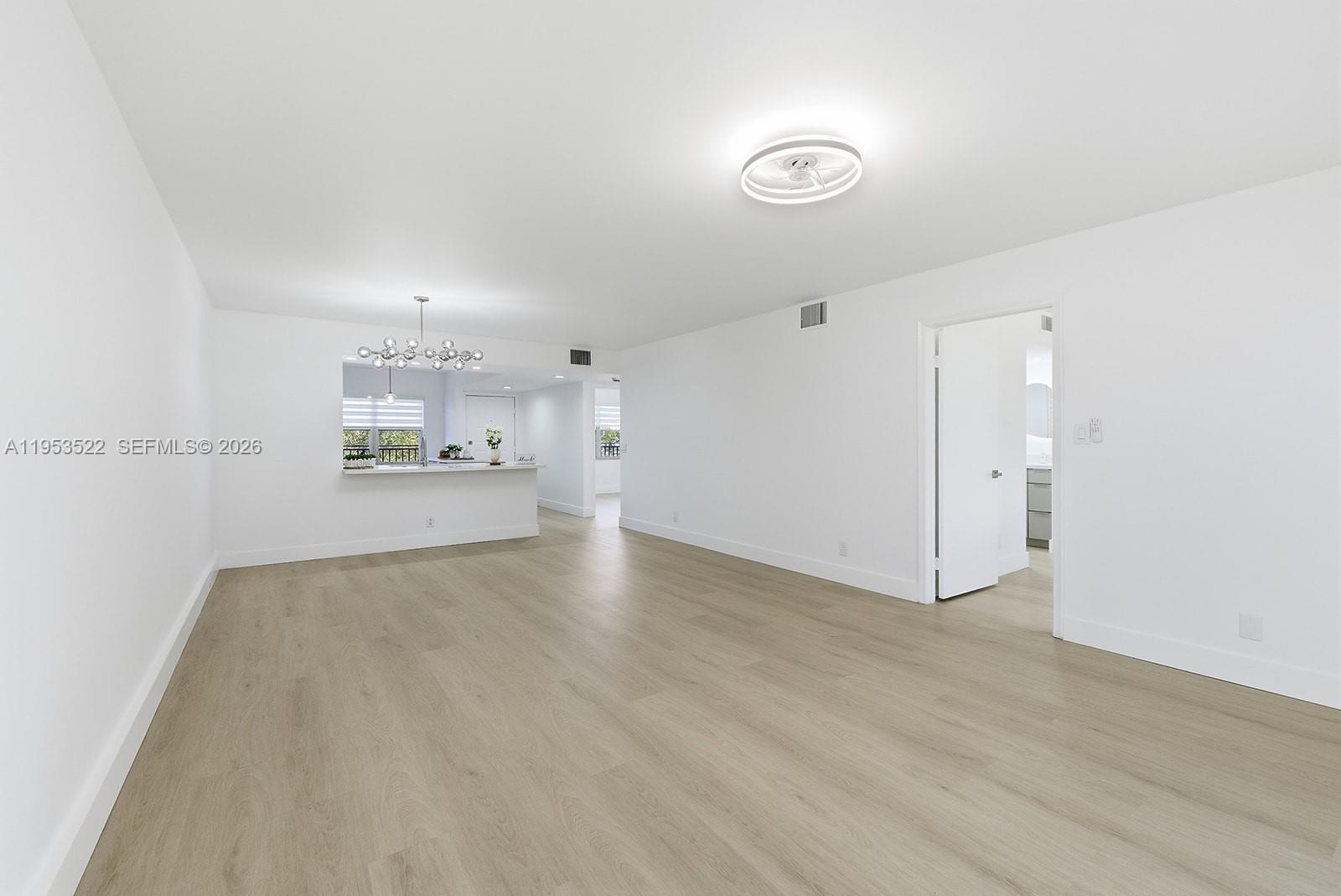 CAMBRIDGE AT CENTURY VILL - Residential