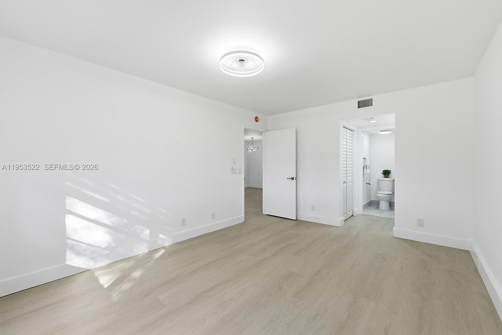 CAMBRIDGE AT CENTURY VILL - Residential