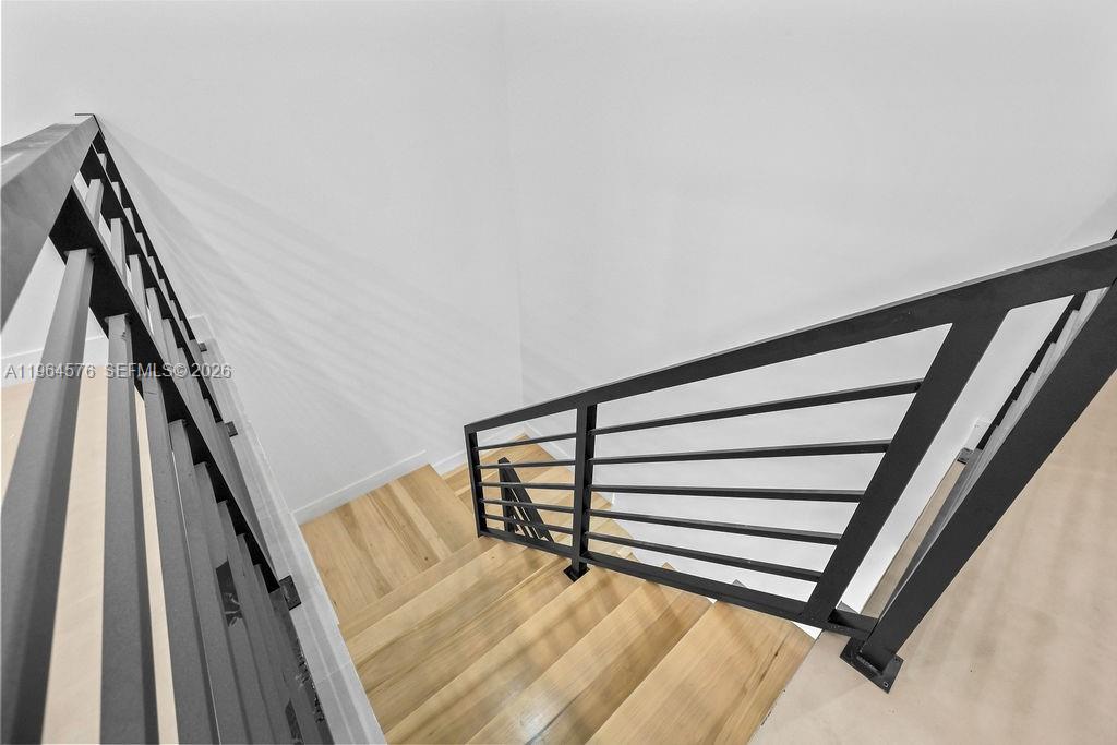 HOLIDAY HEIGHTS - Residential