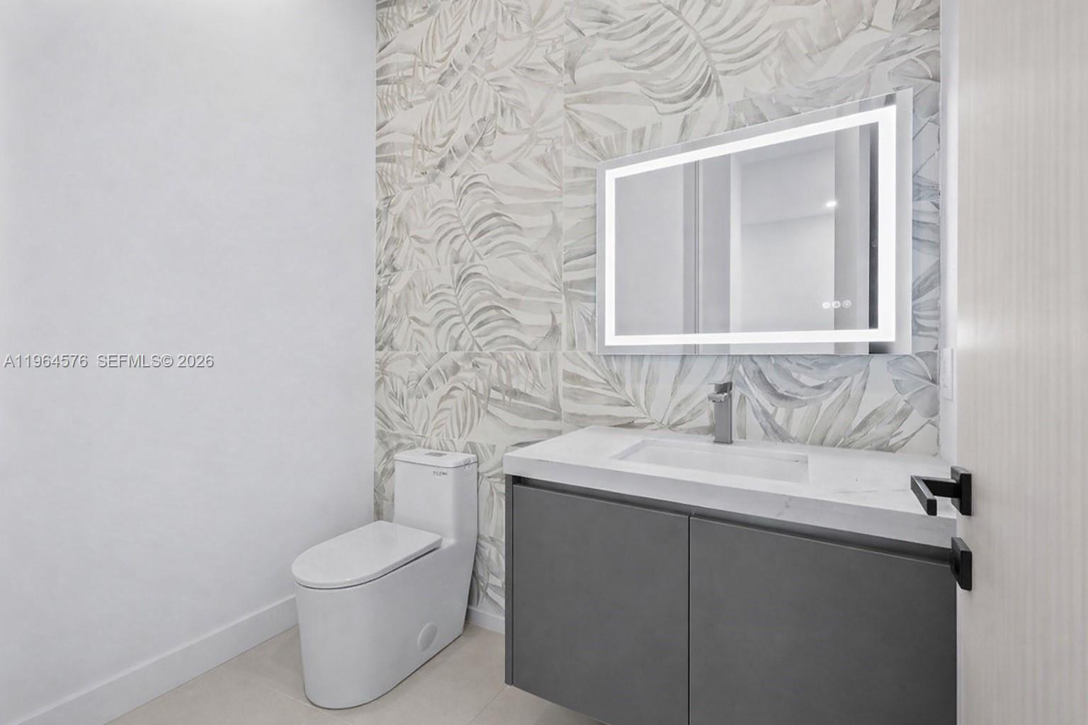 HOLIDAY HEIGHTS - Residential