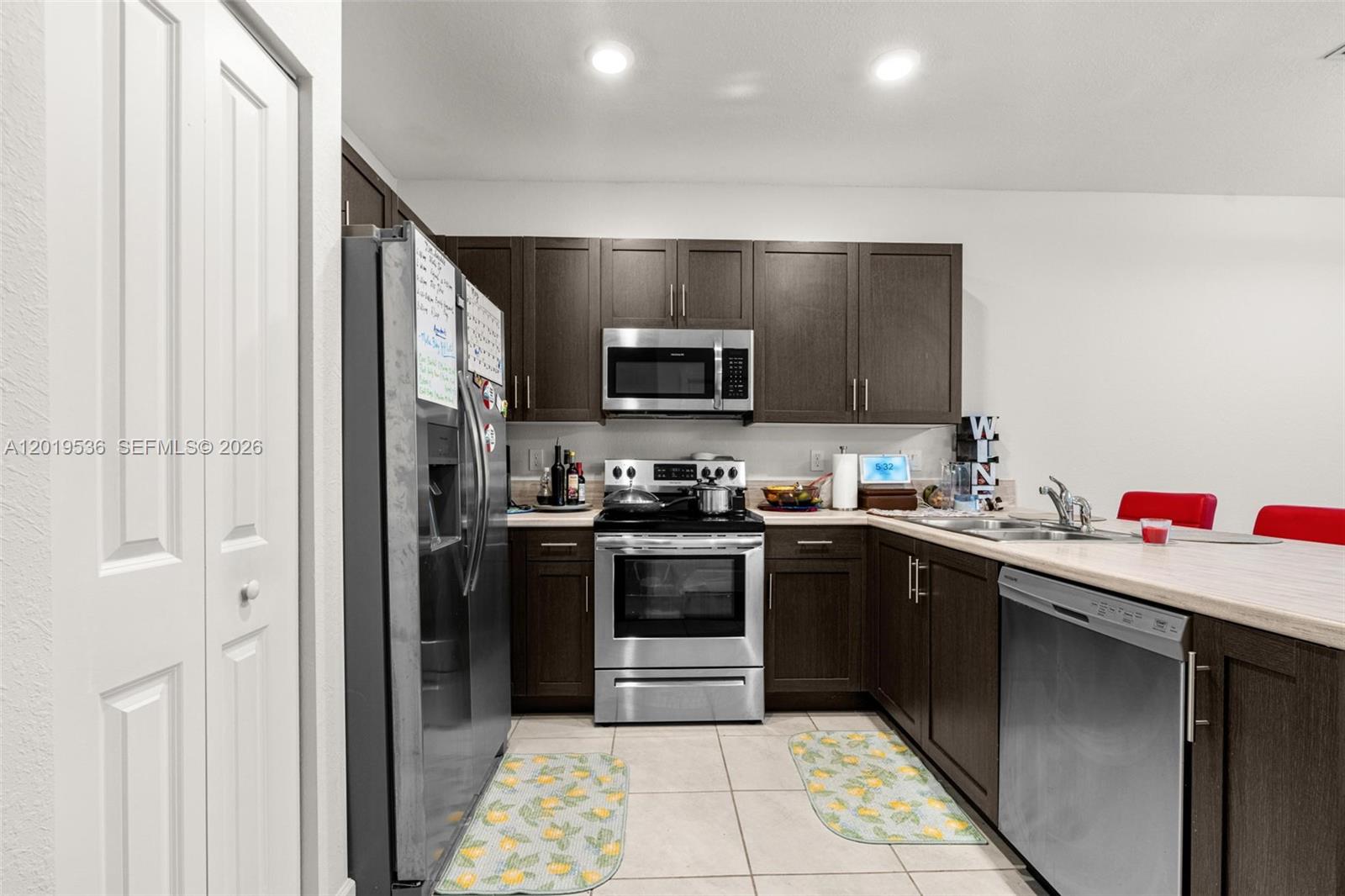 SILVER PALM RESIDENTIAL H - Residential
