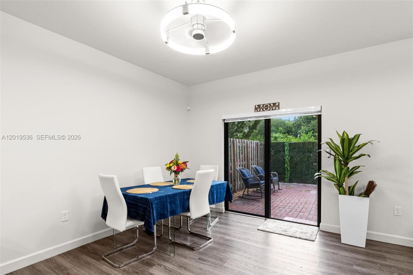 SILVER PALM RESIDENTIAL H - Residential