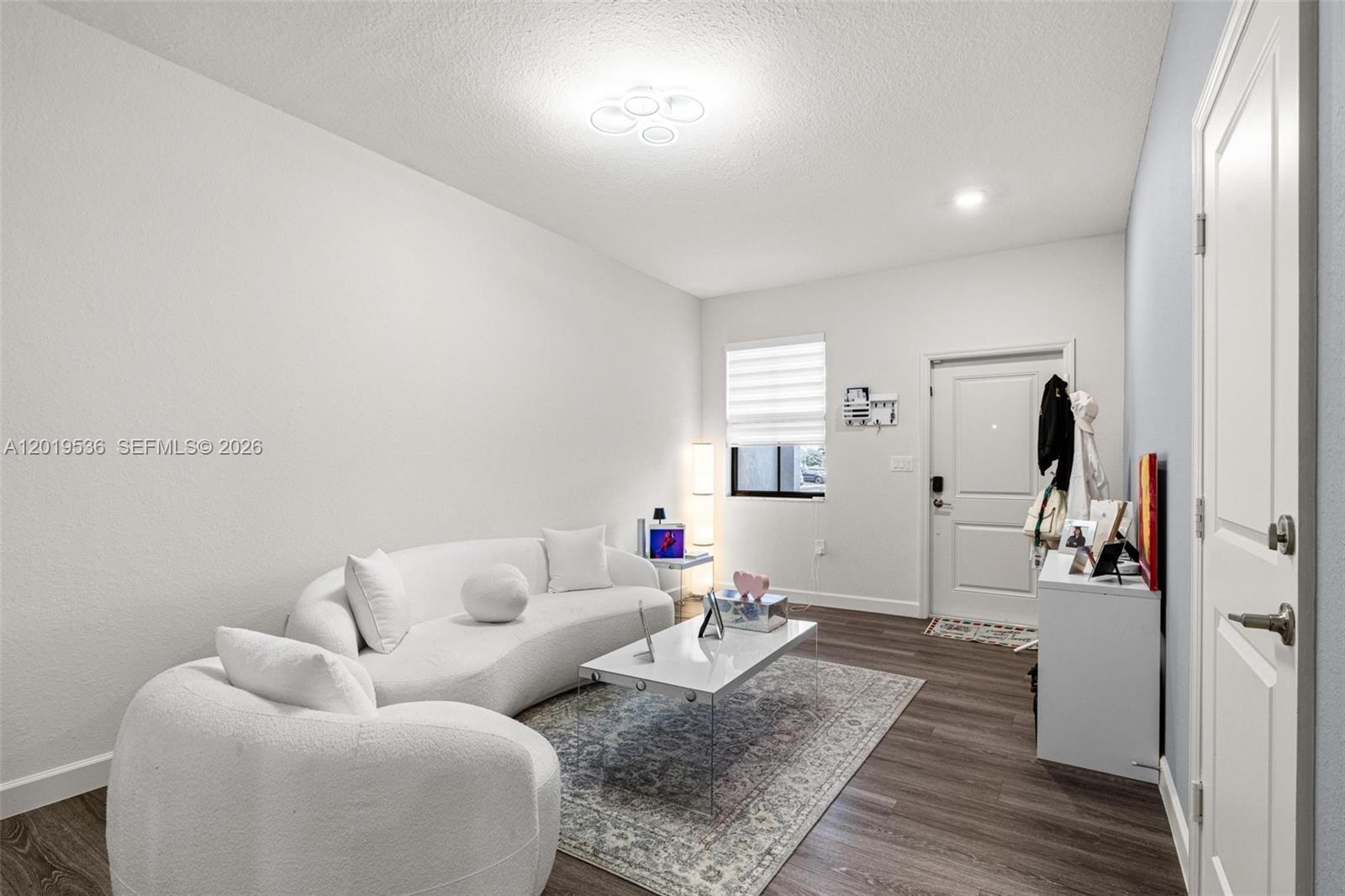 SILVER PALM RESIDENTIAL H - Residential