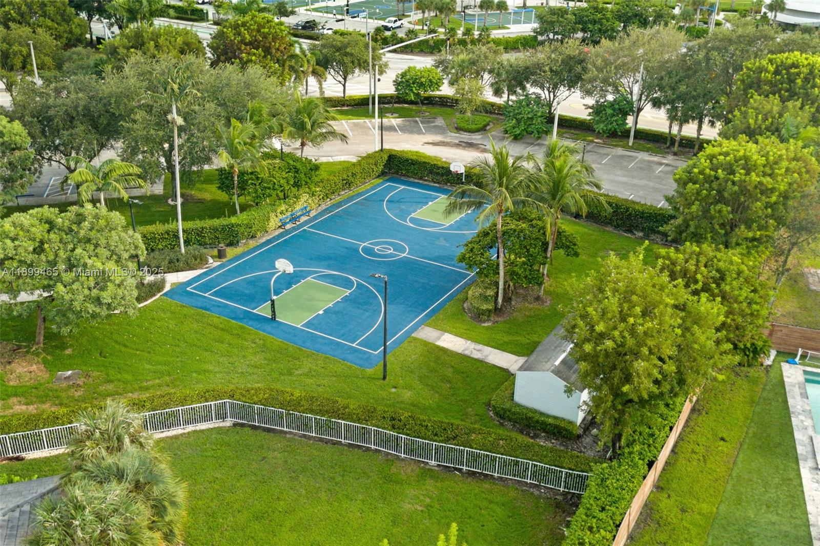 DORAL ISLES NORTH SEC TWO - Residential