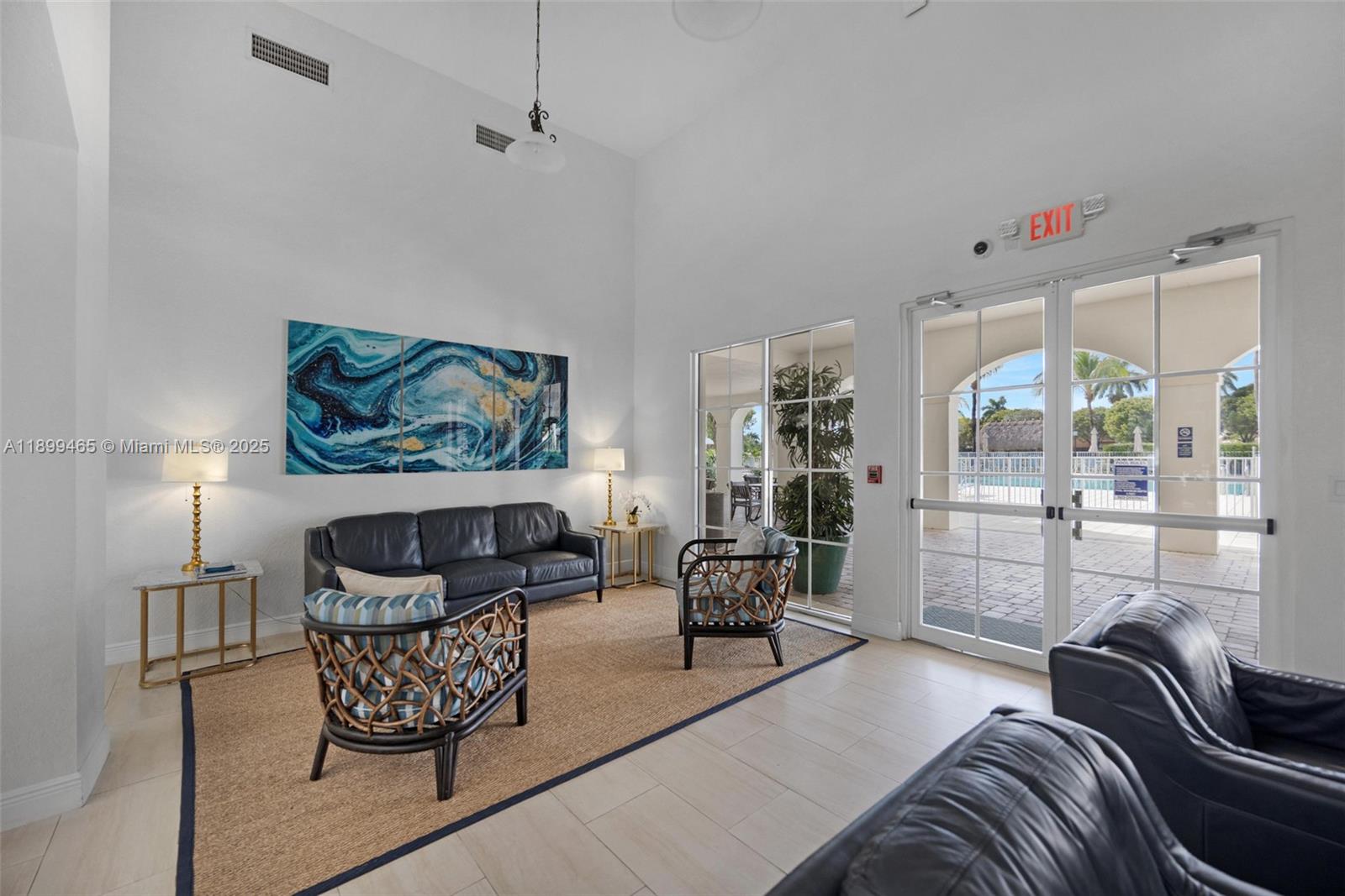 DORAL ISLES NORTH SEC TWO - Residential