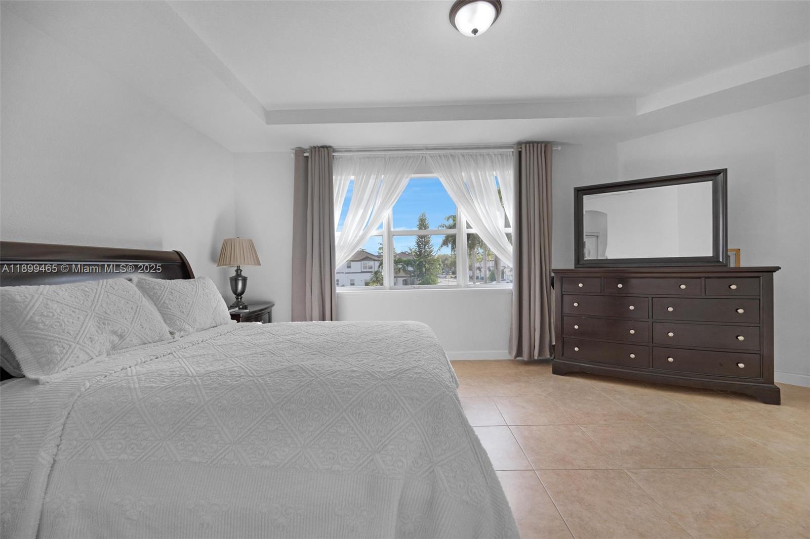 DORAL ISLES NORTH SEC TWO - Residential