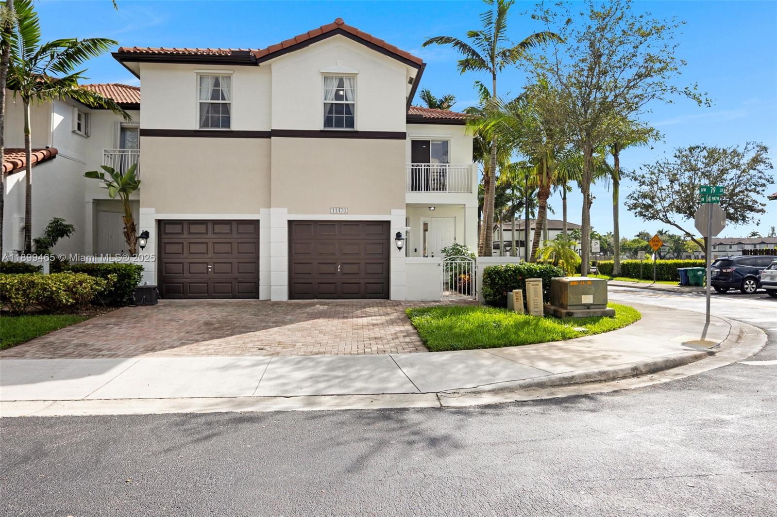 DORAL ISLES NORTH SEC TWO - Residential