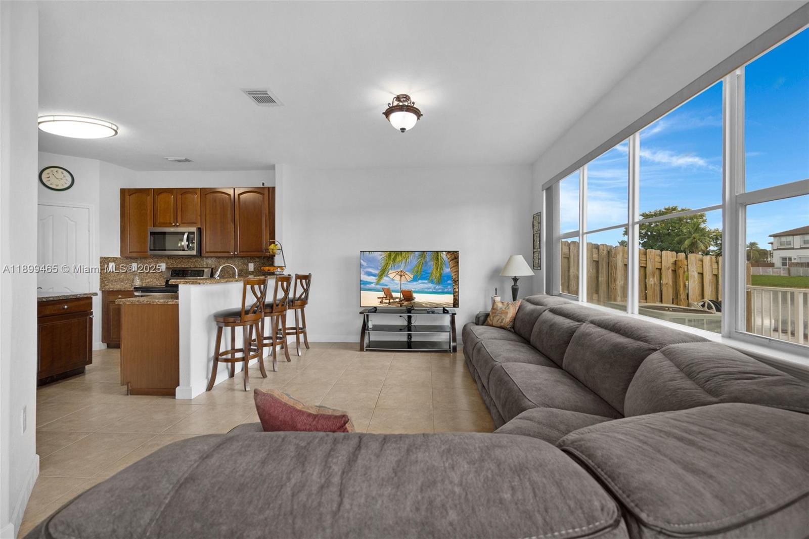 DORAL ISLES NORTH SEC TWO - Residential