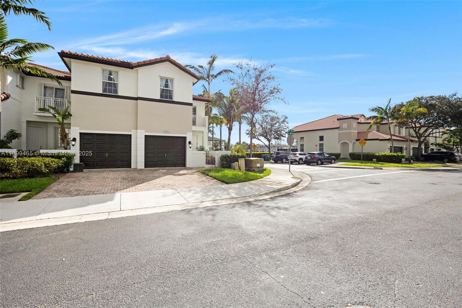 DORAL ISLES NORTH SEC TWO - Residential