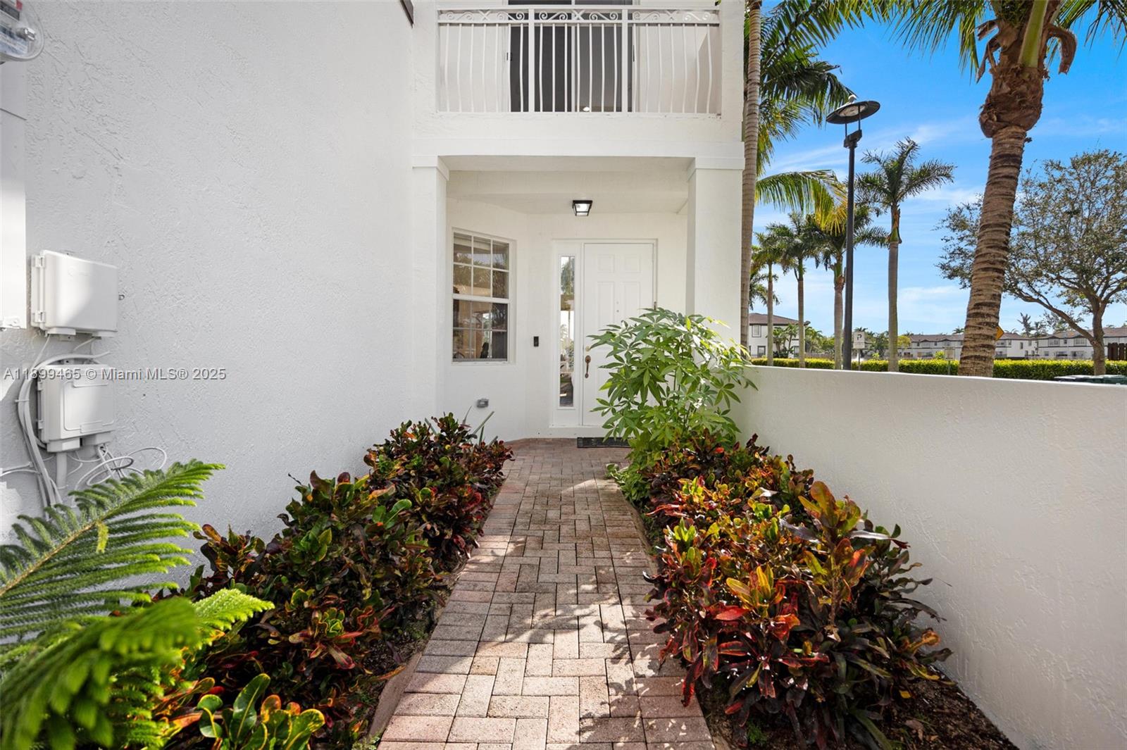 DORAL ISLES NORTH SEC TWO - Residential