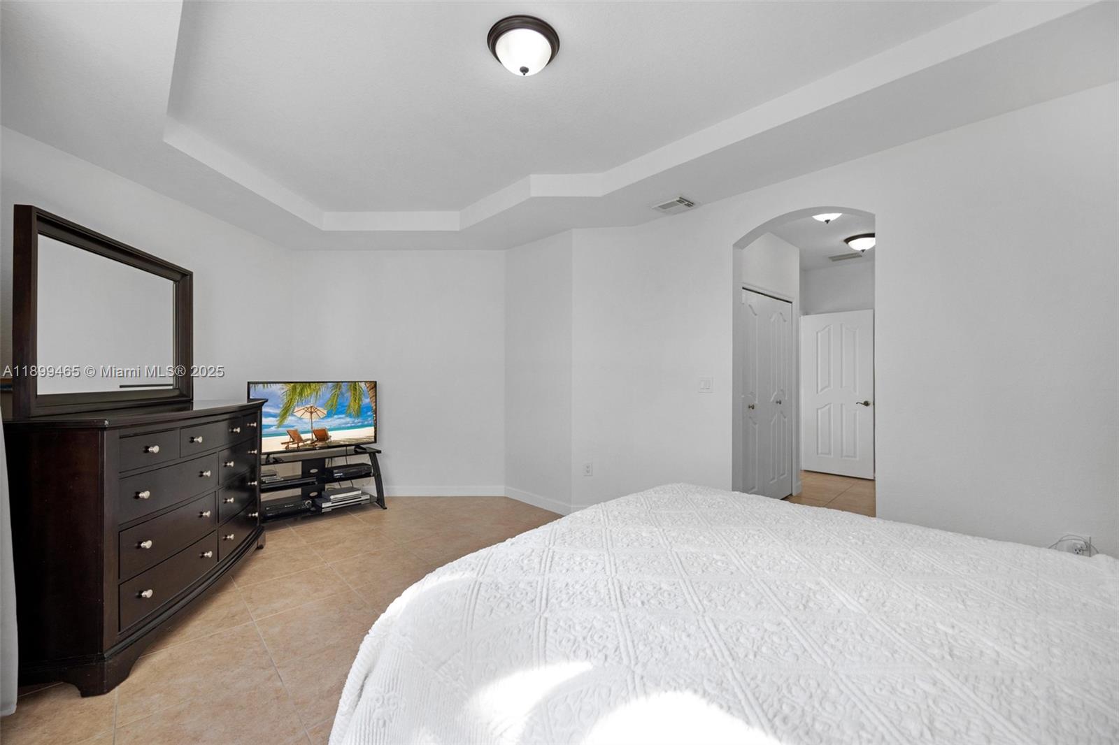 DORAL ISLES NORTH SEC TWO - Residential