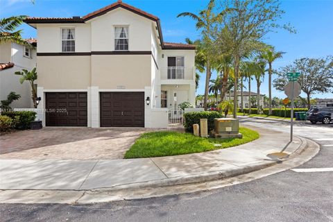 11470 NW 79th Ln Doral FL 33178