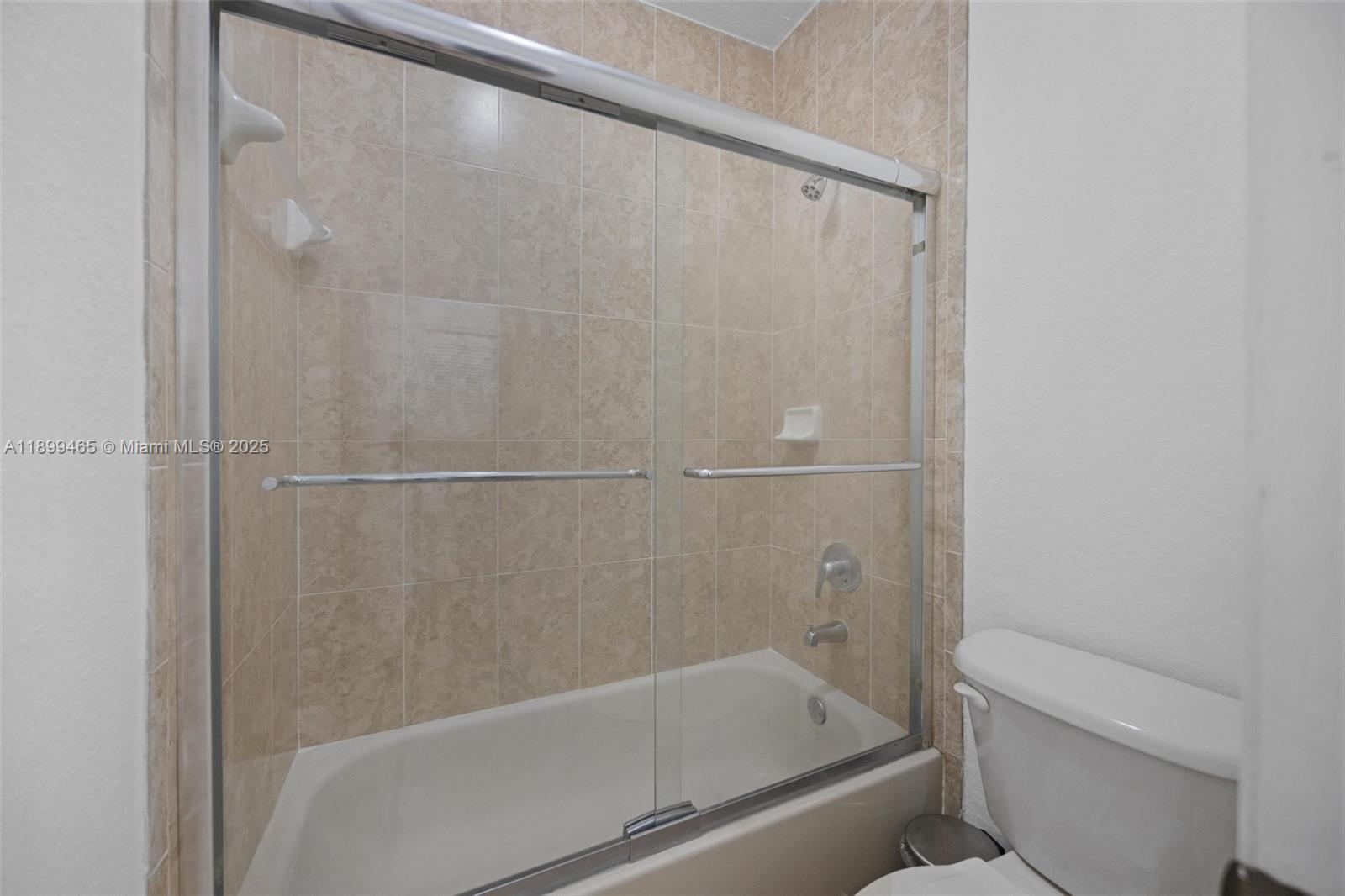 DORAL ISLES NORTH SEC TWO - Residential