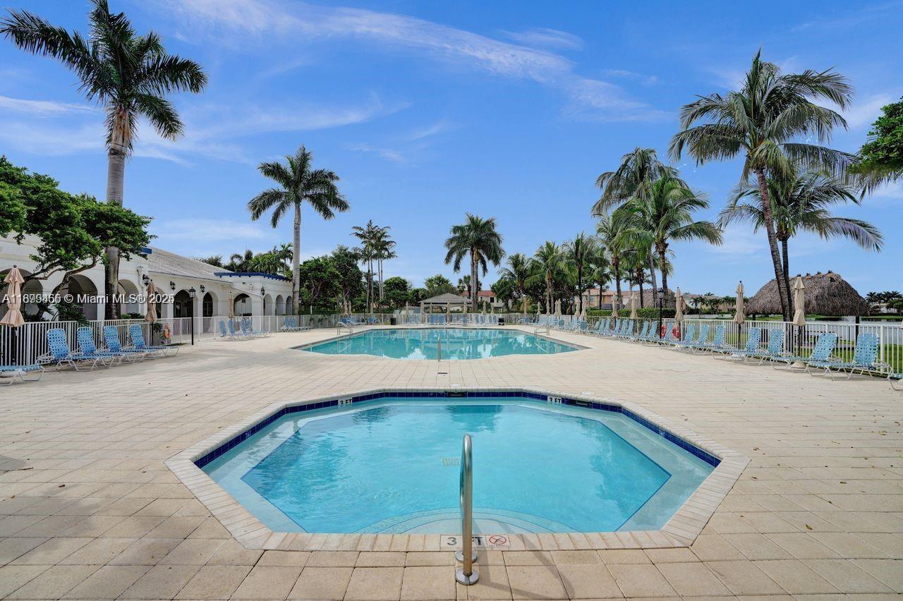 DORAL ISLES NORTH SEC TWO - Residential