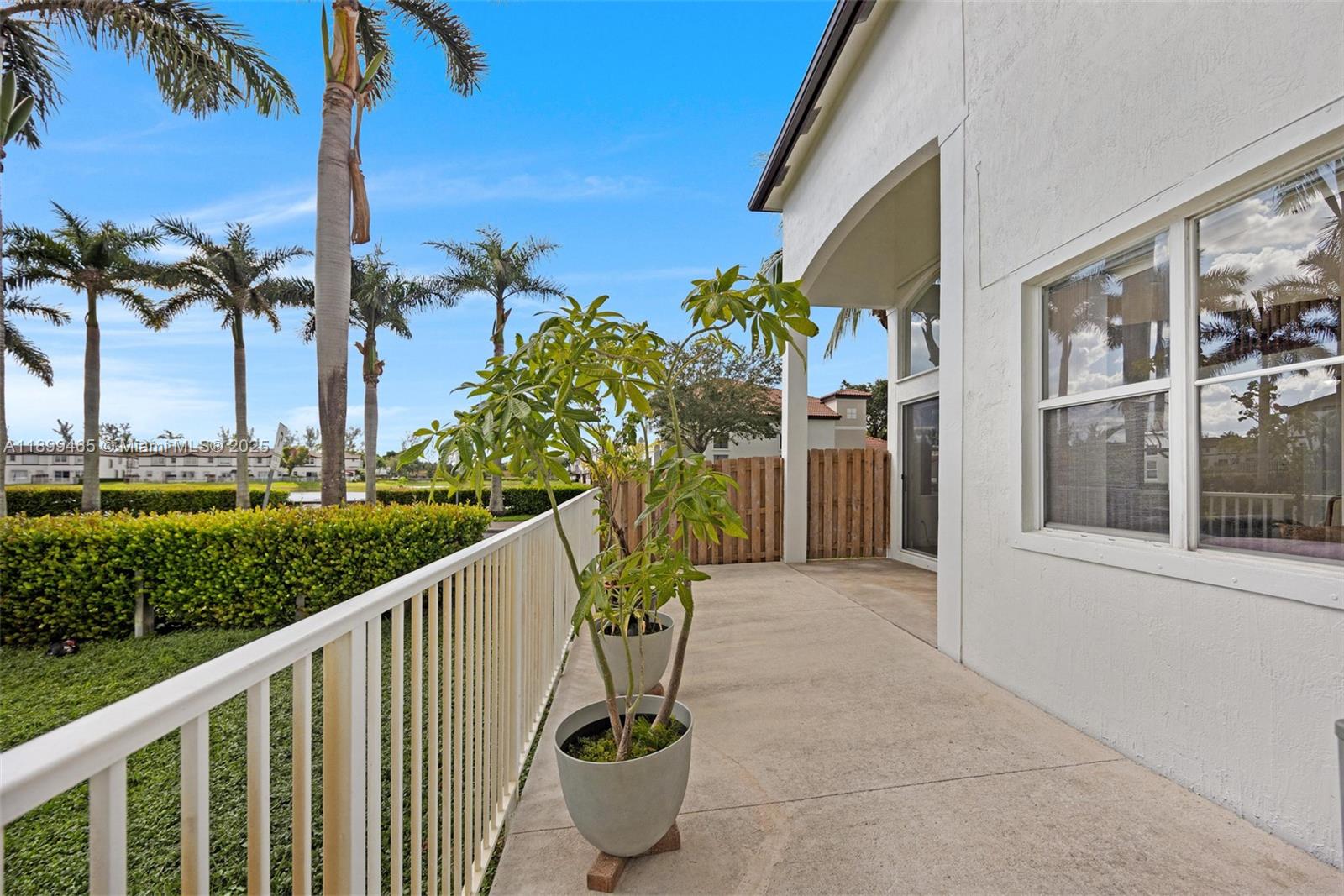 DORAL ISLES NORTH SEC TWO - Residential