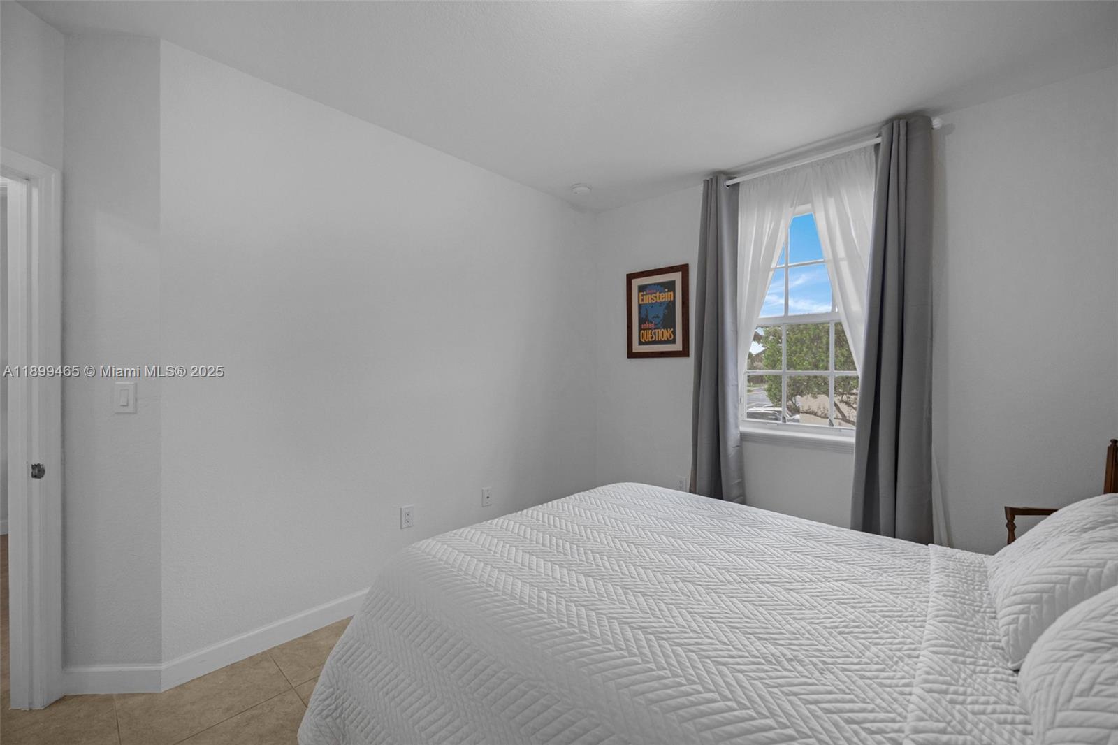 DORAL ISLES NORTH SEC TWO - Residential