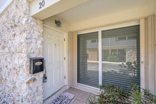 5555 N Ocean Blvd 20