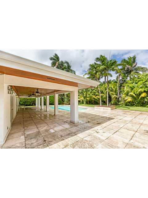 5 53 42 BAY LURE - Residential