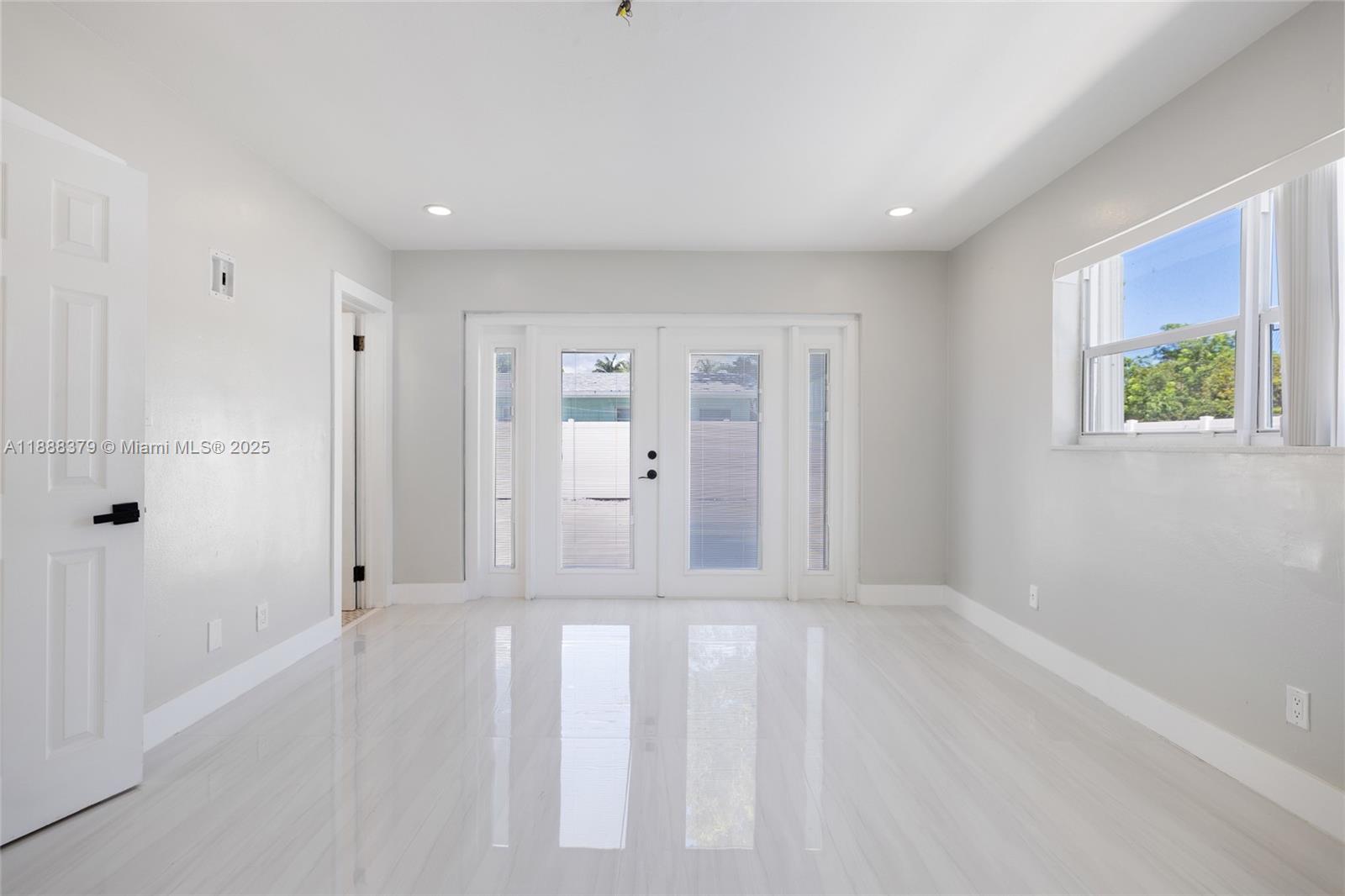 COVE 3RD SEC - Residential Lease