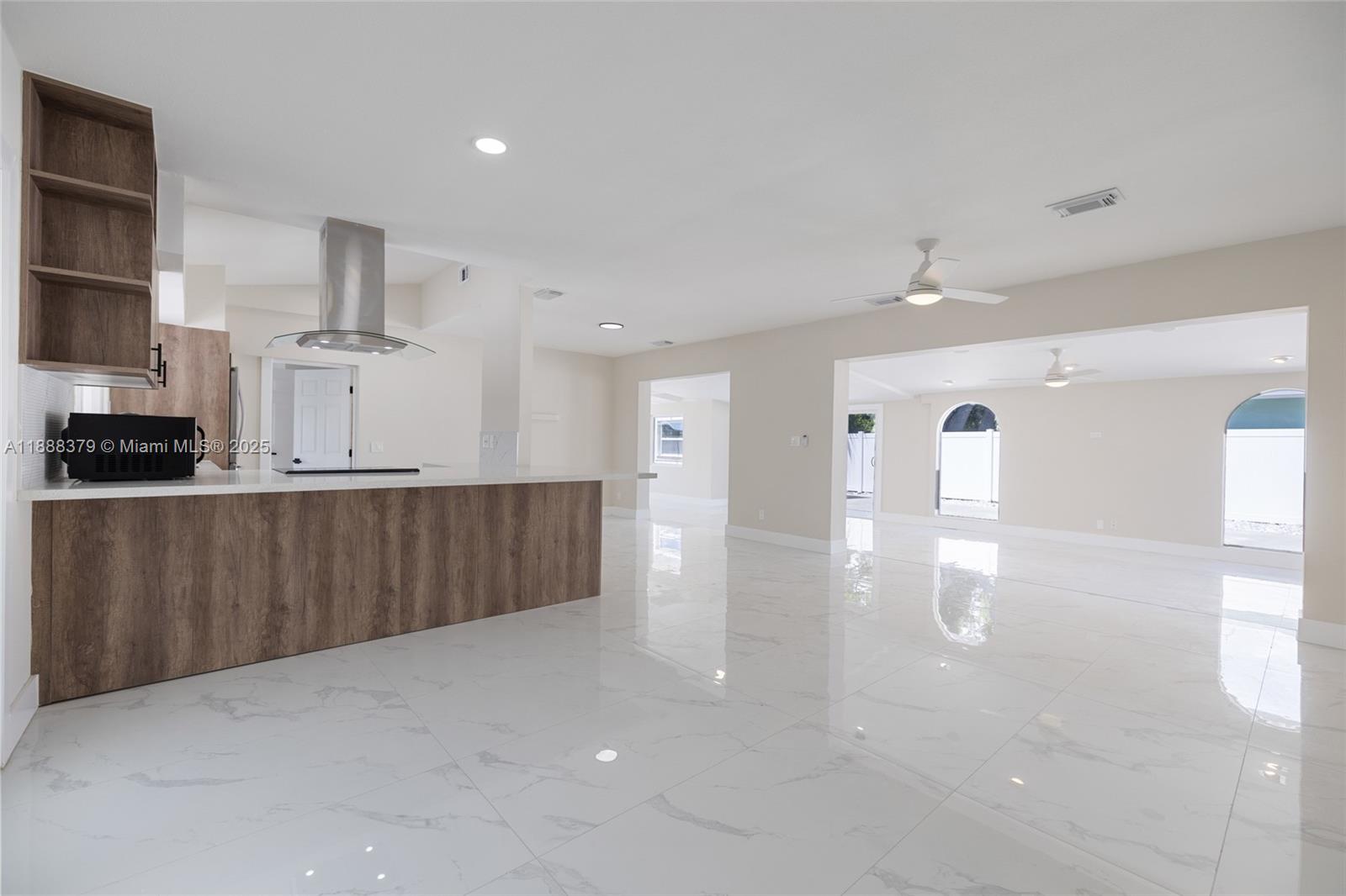 COVE 3RD SEC - Residential Lease