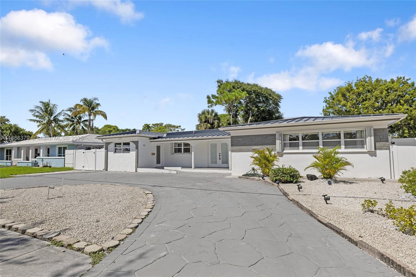 COVE 3RD SEC - Residential Lease