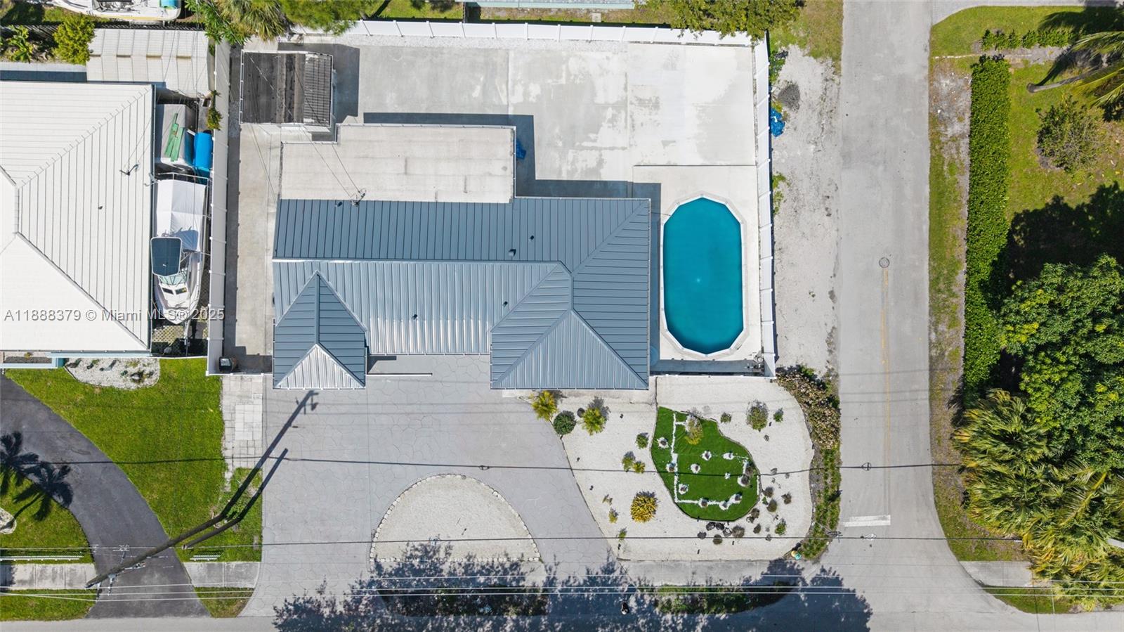 COVE 3RD SEC - Residential Lease