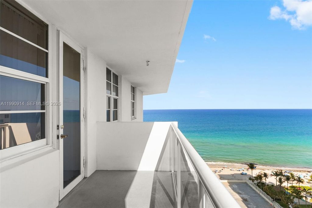 Photo of 3725 S Ocean Dr #PH18, Hollywood, FL 33019 (MLS # A11990914)