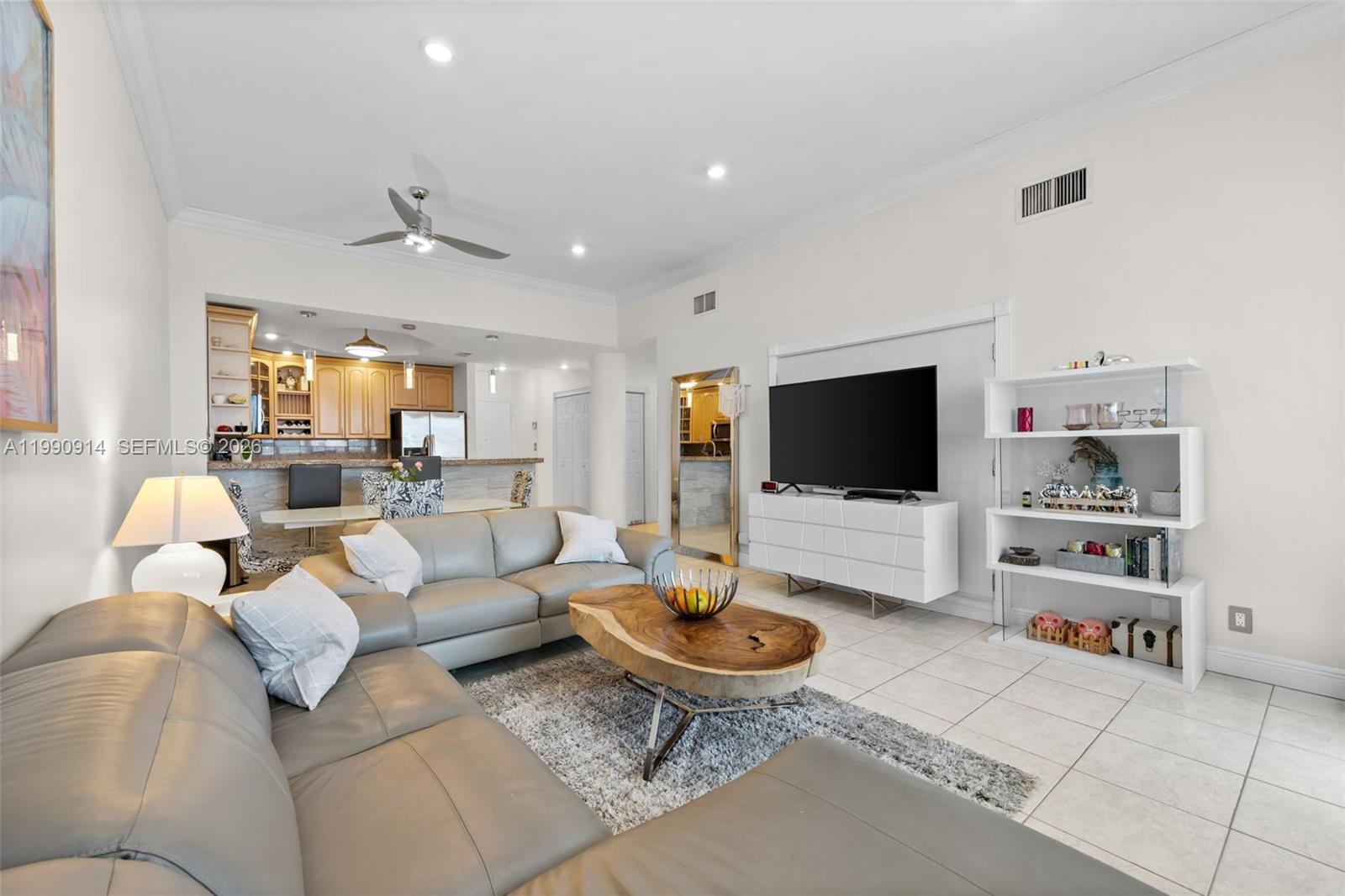 SEA AIR TOWERS CONDO - Residential