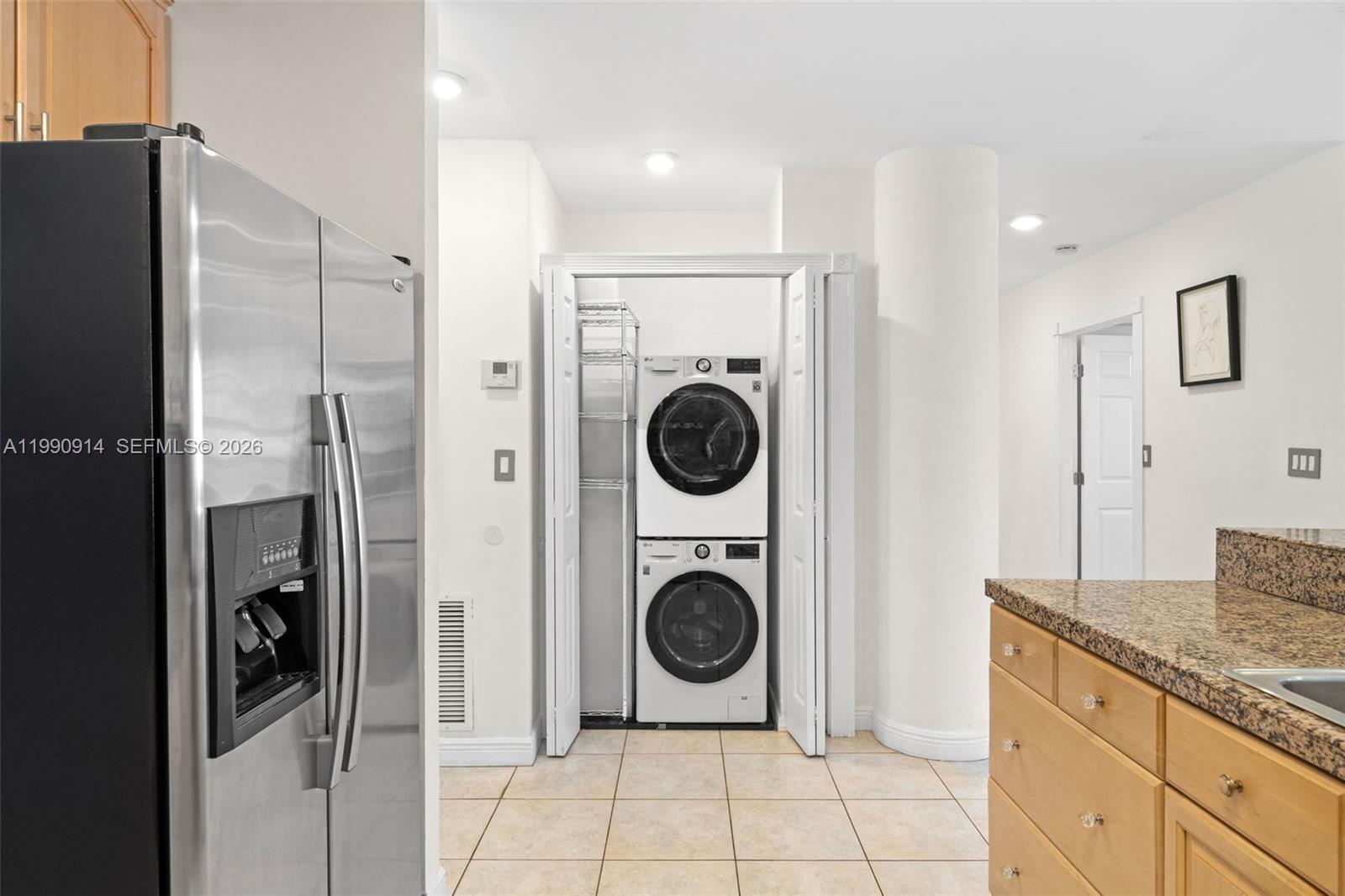 SEA AIR TOWERS CONDO - Residential