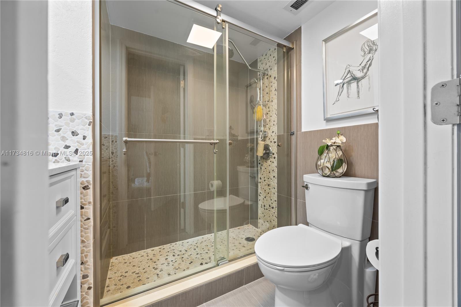 ARLEN HOUSE CONDO - Residential