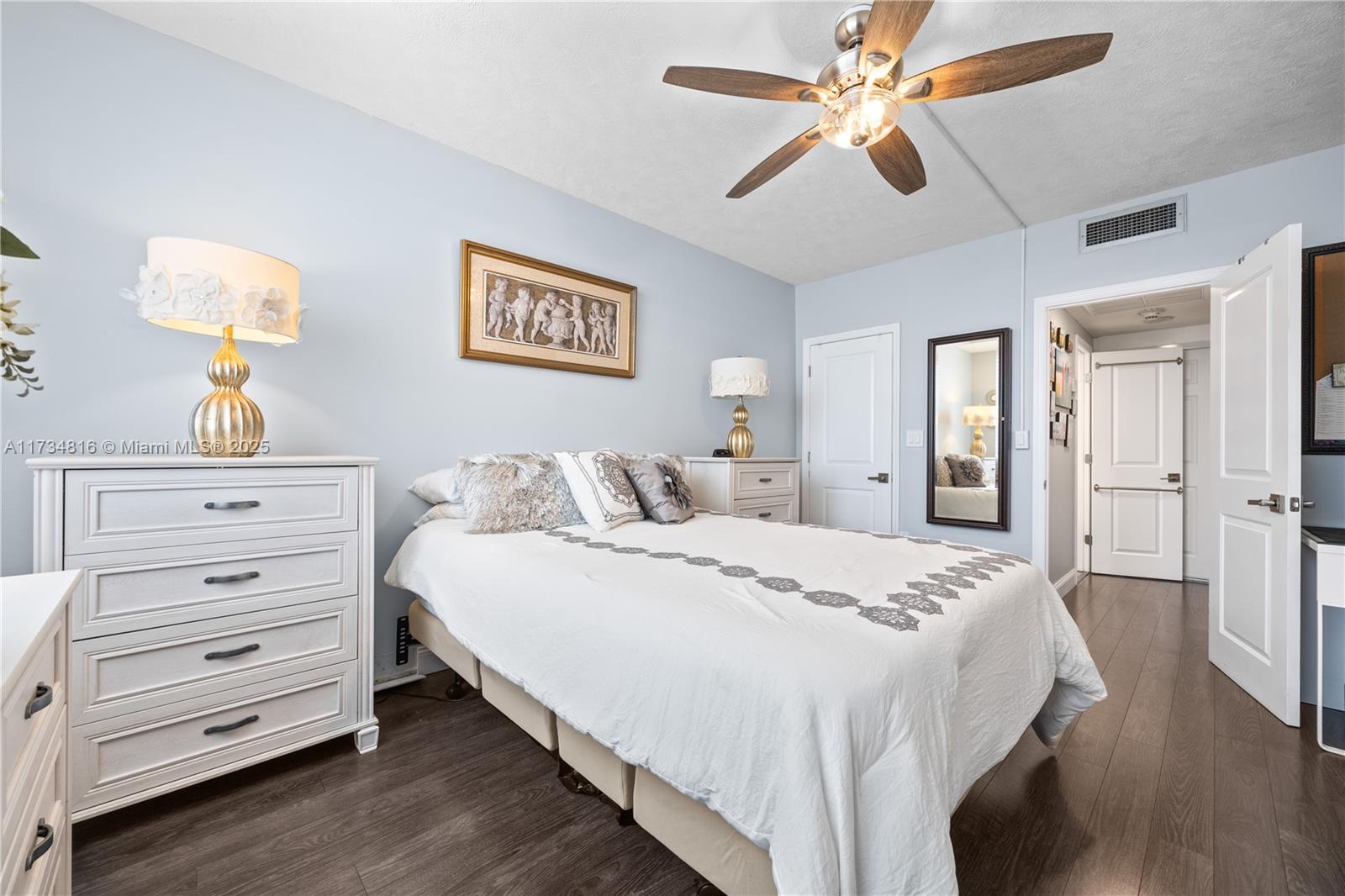 ARLEN HOUSE CONDO - Residential