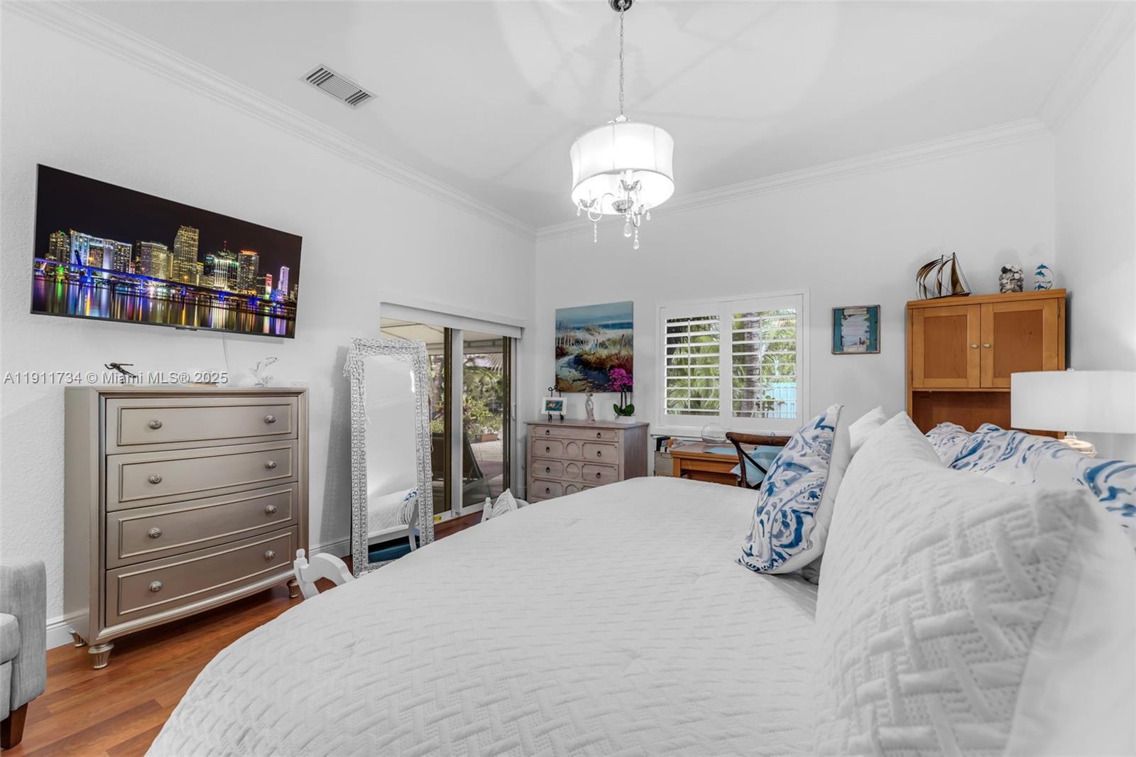 ESTATE HOMES FIRST ADDITI - Residential