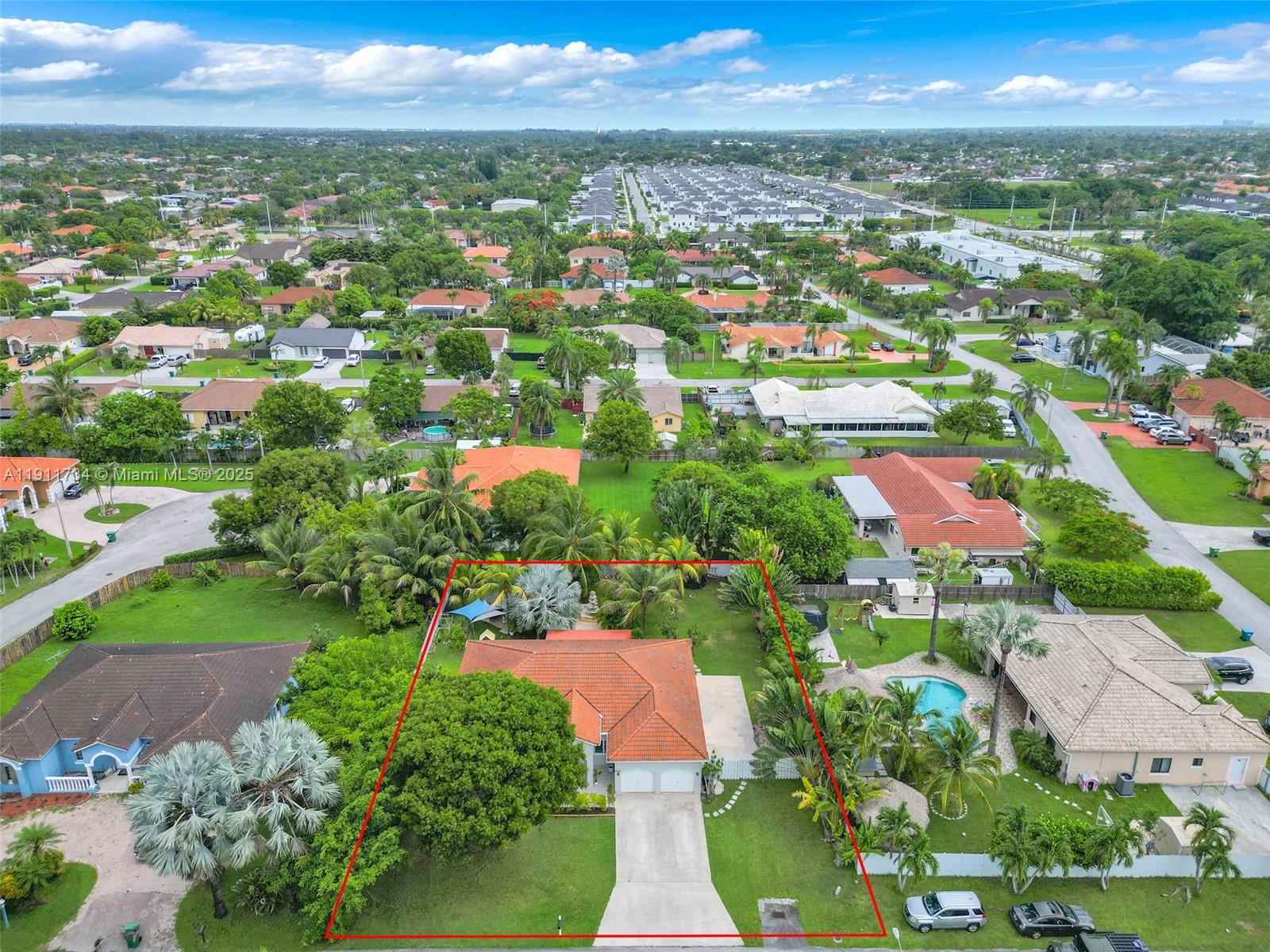 ESTATE HOMES FIRST ADDITI - Residential