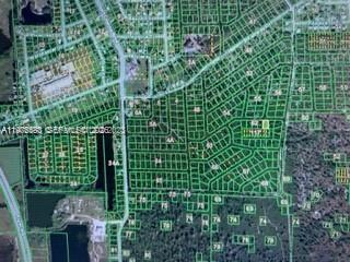 TEE & GRN ESTATES - Land