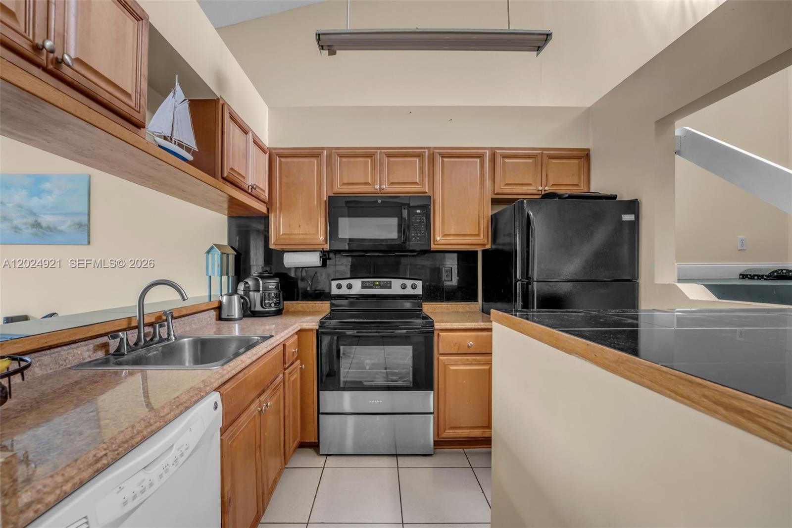 PARC VISTA CONDO - Residential