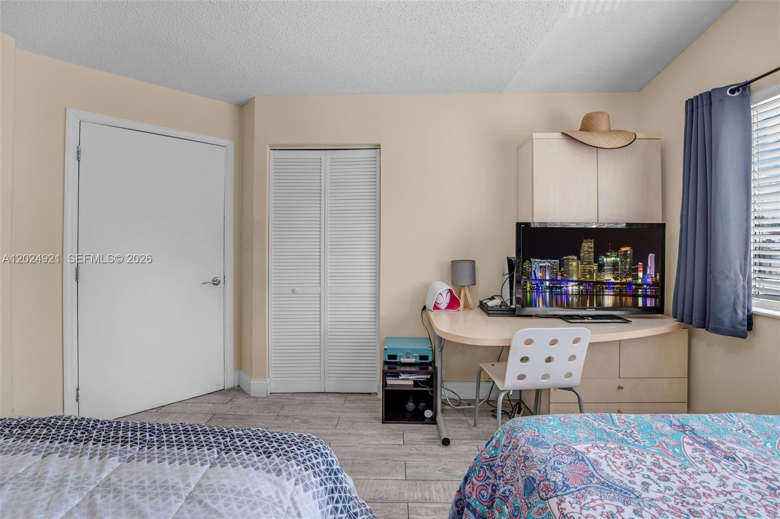 PARC VISTA CONDO - Residential