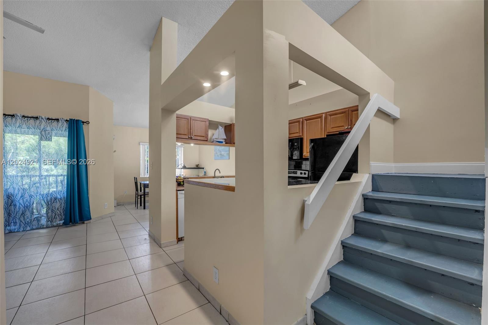 PARC VISTA CONDO - Residential