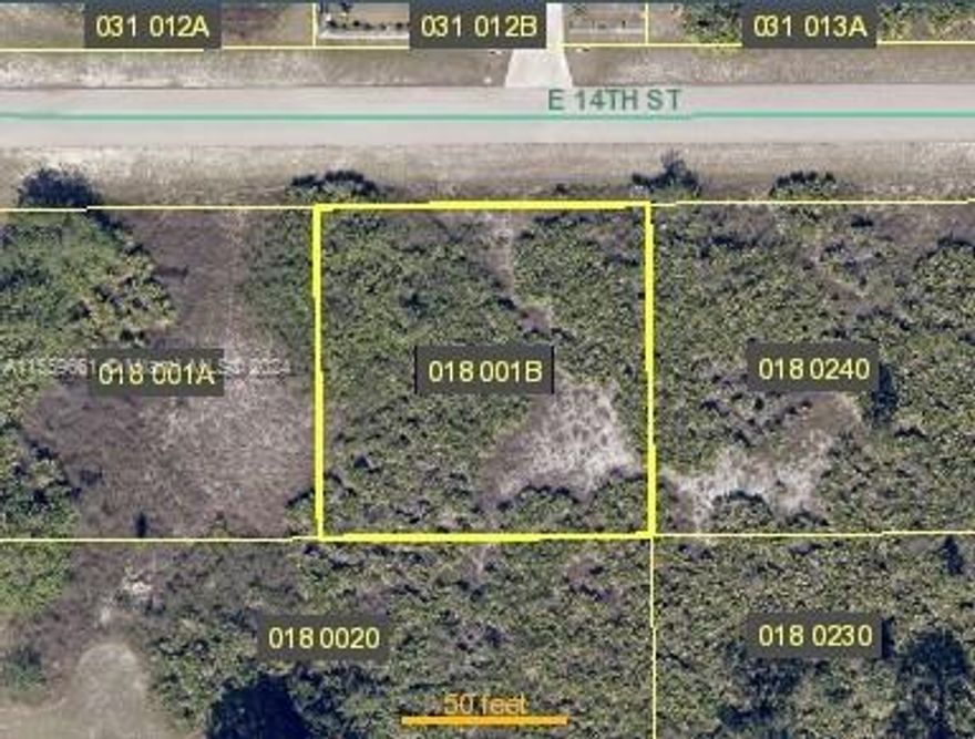 Vacant lot zoned RS-1 single family, multifamily, and commercial. Peaceful living in the growing area of Lehigh Acres! Build your dream home or invest for the future, prices on the rise. Close to shopping and I-75.