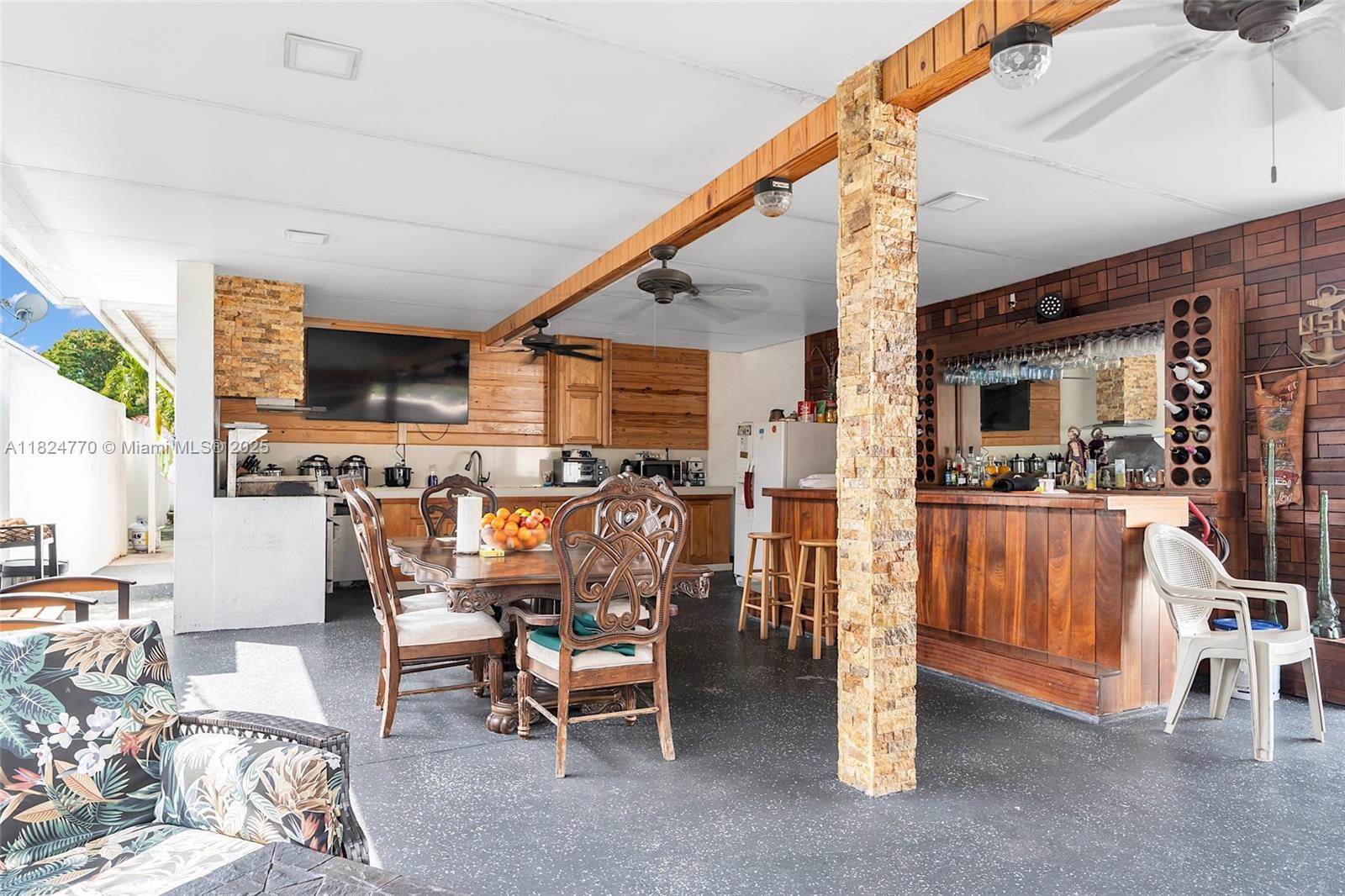 FLAGLER LAWN - Residential