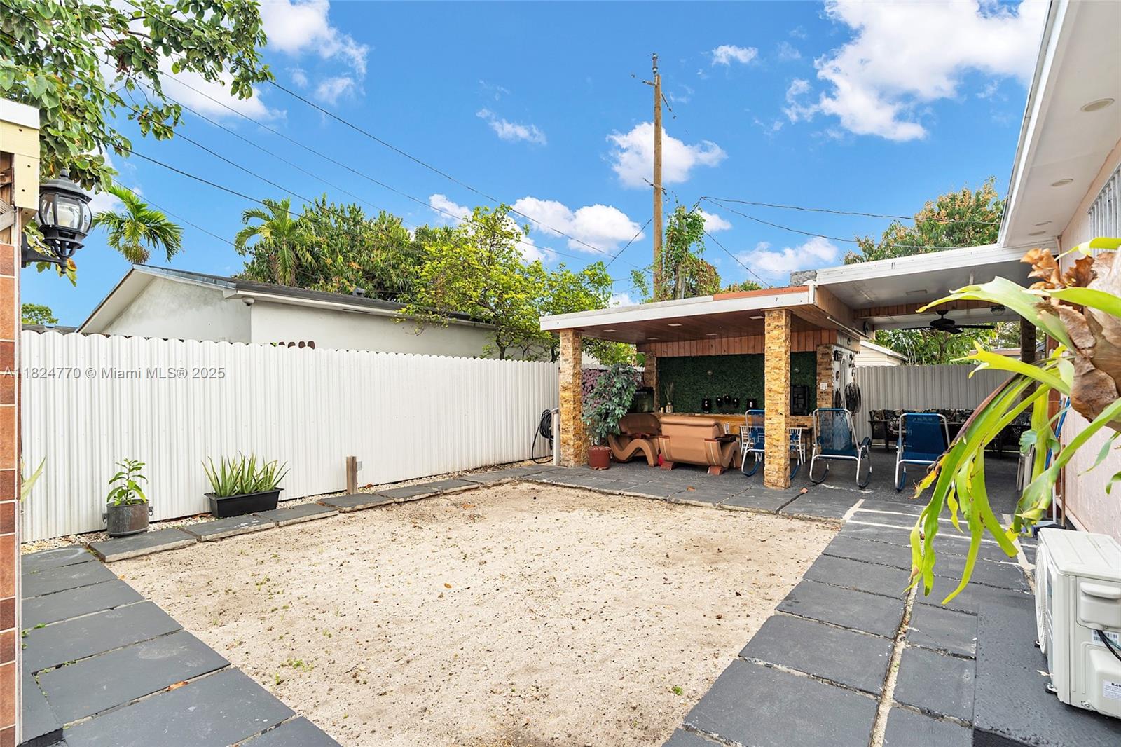FLAGLER LAWN - Residential