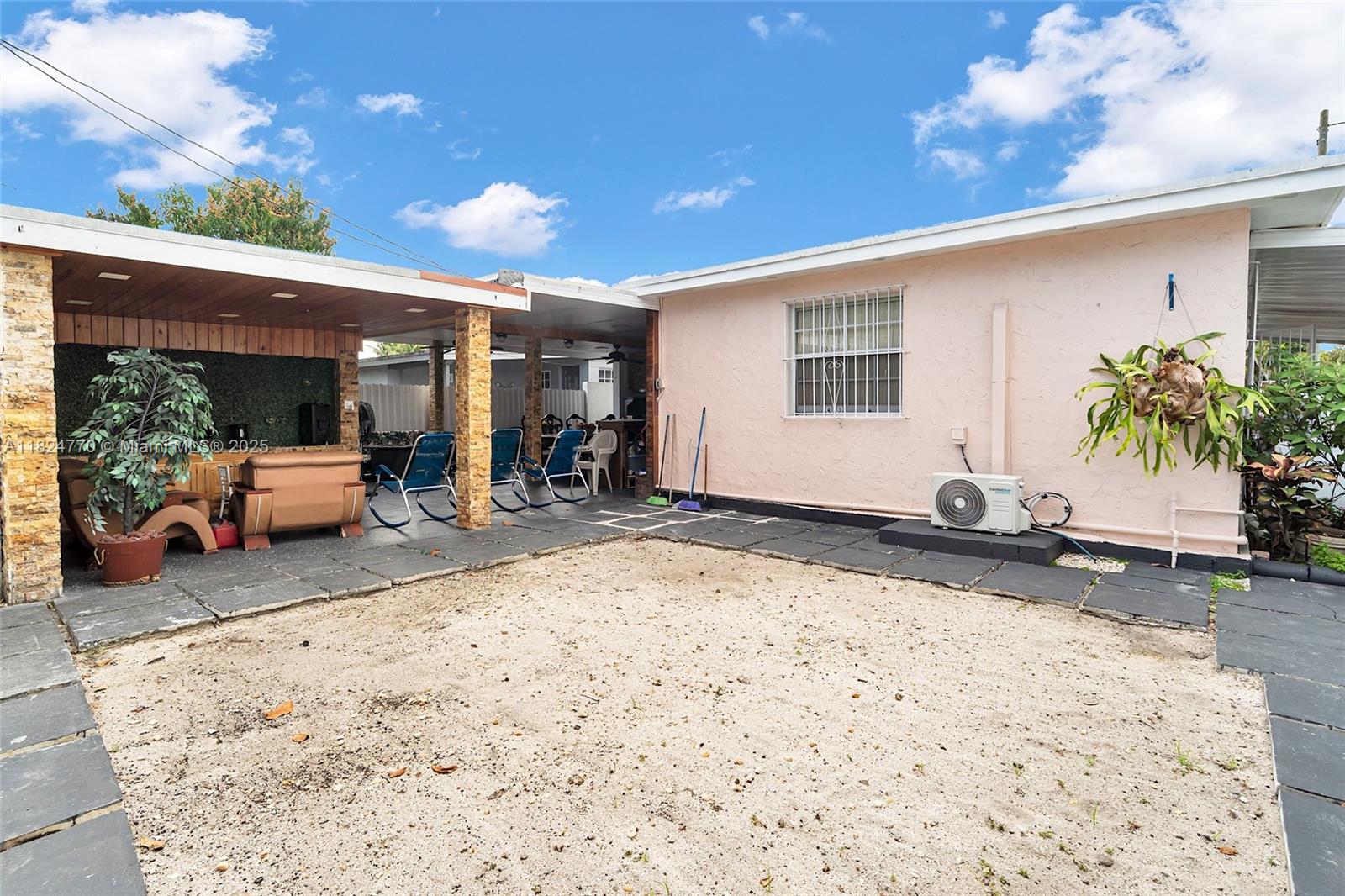 FLAGLER LAWN - Residential