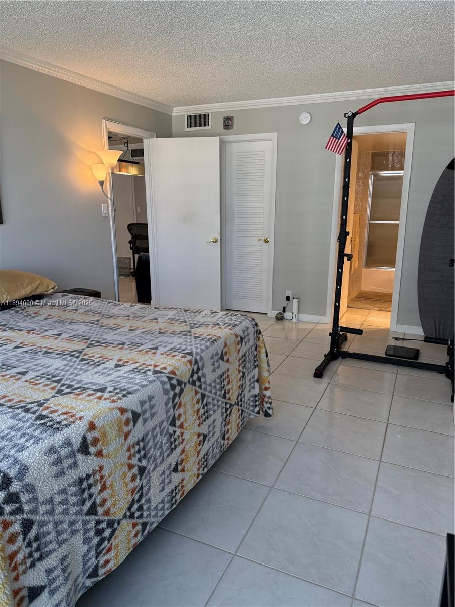 SILVER THATCH ATLANTIC PL - Residential Lease