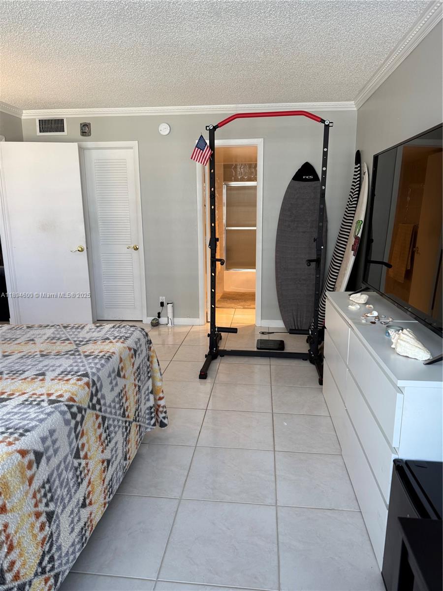 SILVER THATCH ATLANTIC PL - Residential Lease