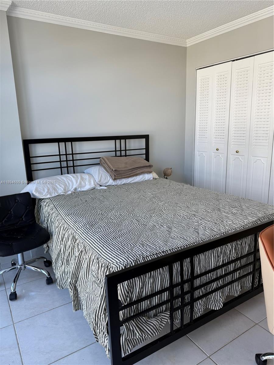 SILVER THATCH ATLANTIC PL - Residential Lease